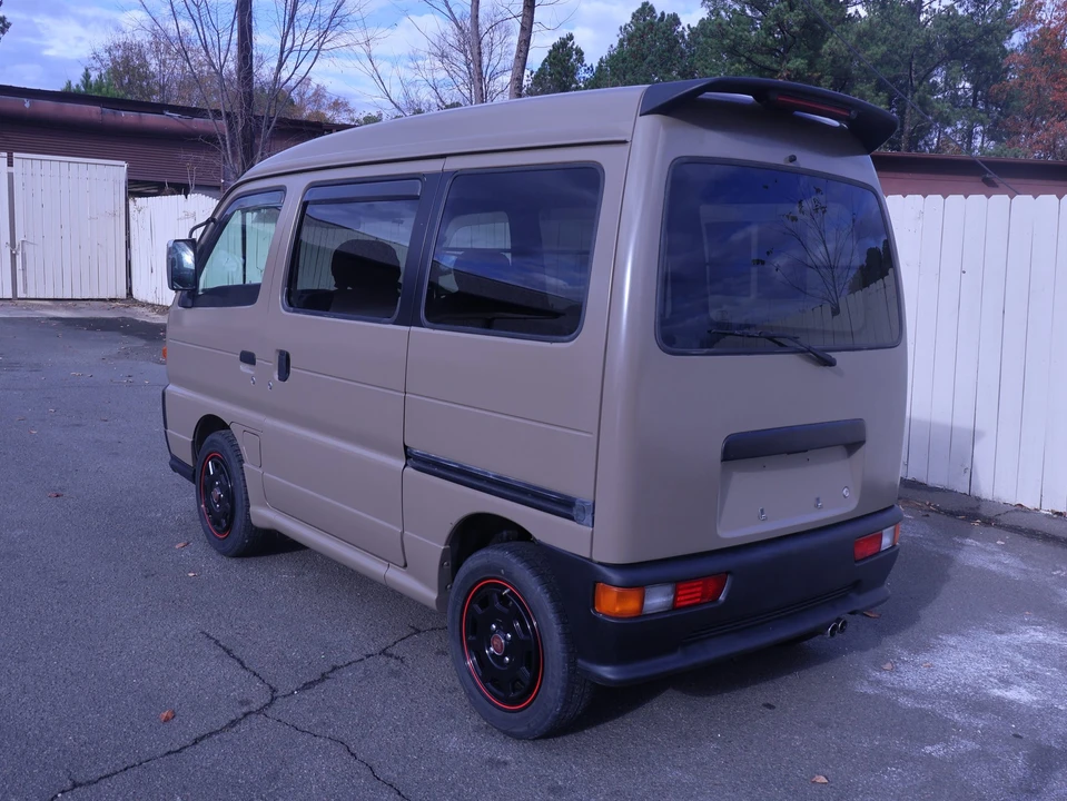 1997 Mazda - Image 23 of 31