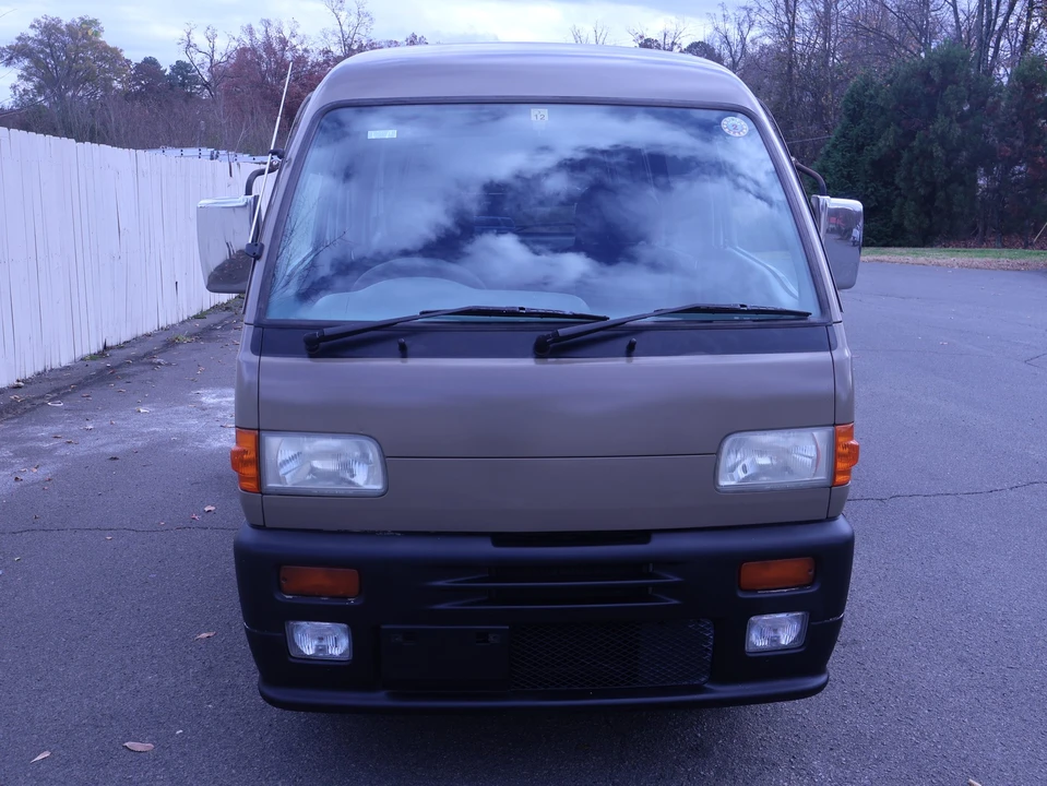 1997 Mazda - Image 8 of 31