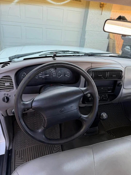 1997 Mazda B Series 4th Gen - Image 10 of 14