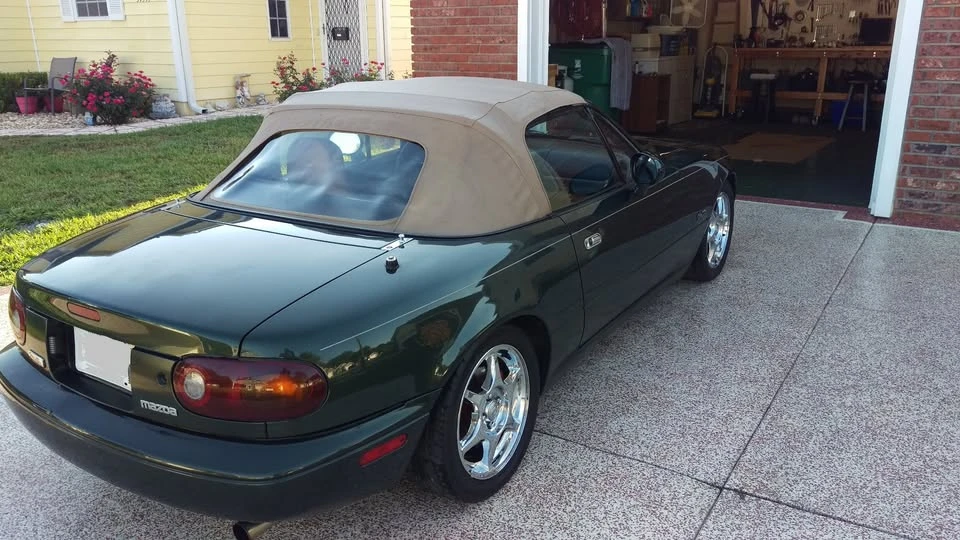 1997 Mazda NA MX-5 Miata - Image 6 of 12