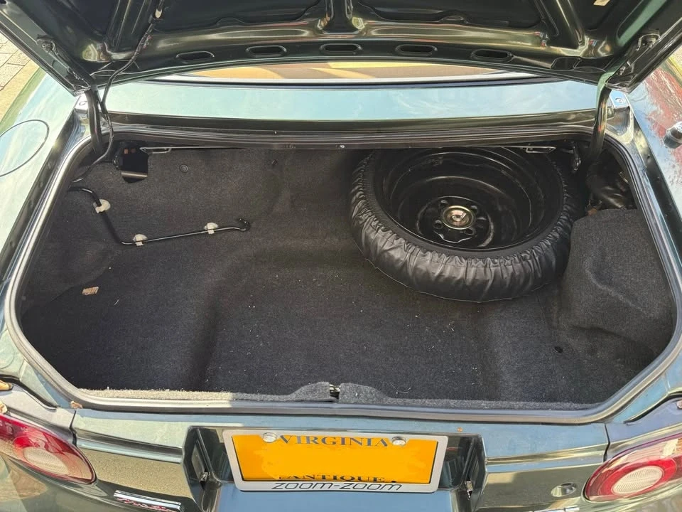 1997 Mazda NA MX-5 Miata - Image 11 of 17