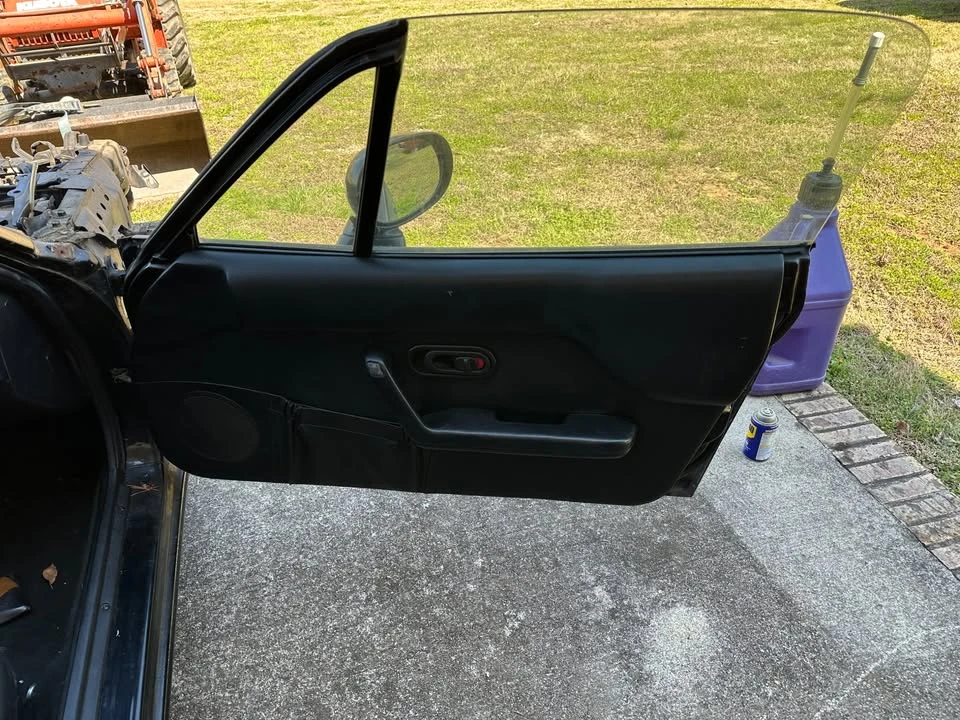 1997 Mazda NA MX-5 Miata - Image 6 of 20