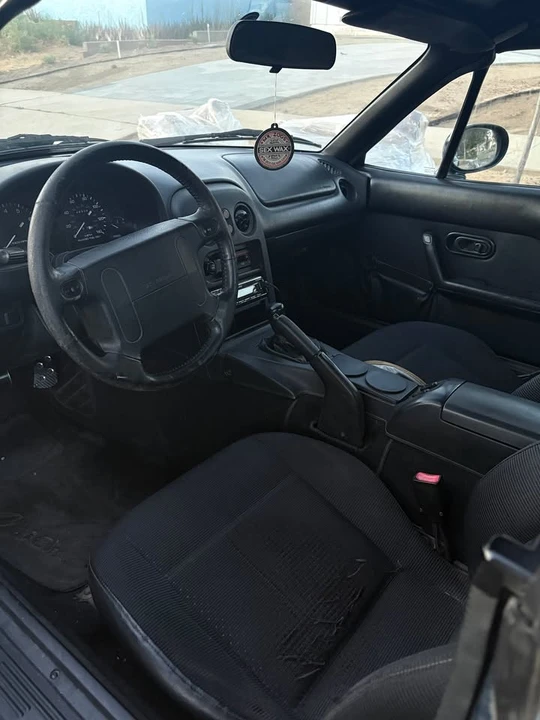 1997 Mazda NA MX-5 Miata - Image 12 of 19