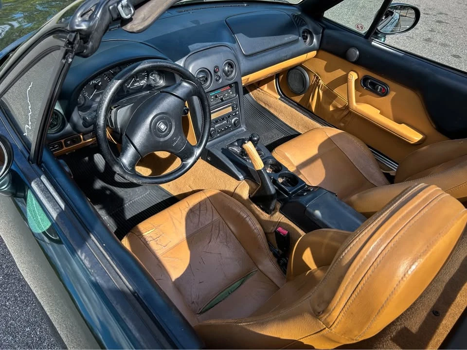 1997 Mazda NA MX-5 Miata - Image 10 of 16