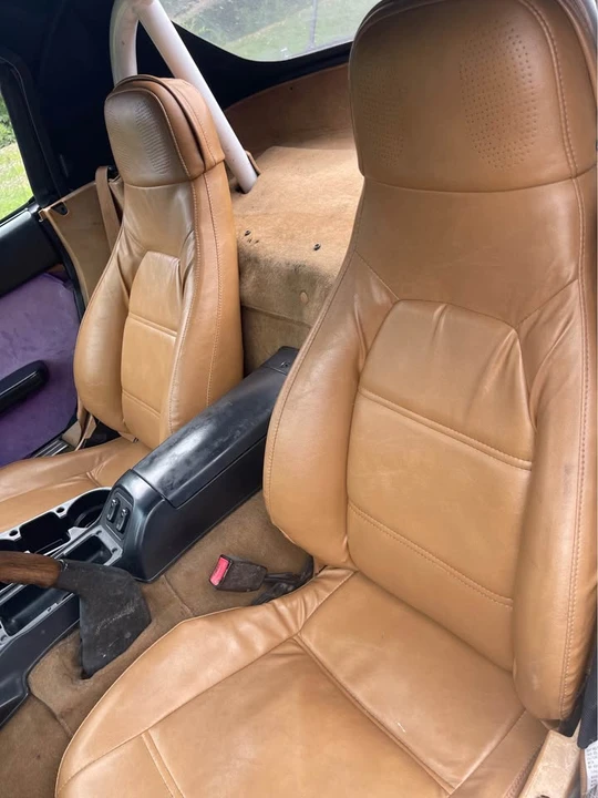 1997 Mazda NA MX-5 Miata - Image 6 of 11