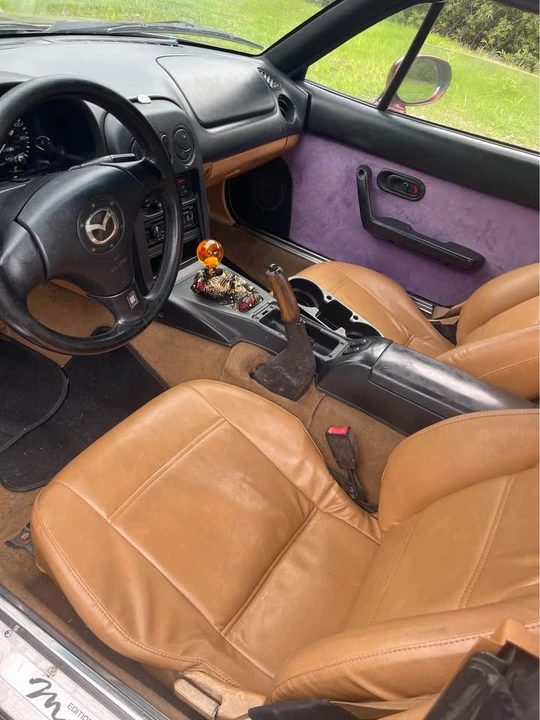 1997 Mazda NA MX-5 Miata - Image 5 of 11