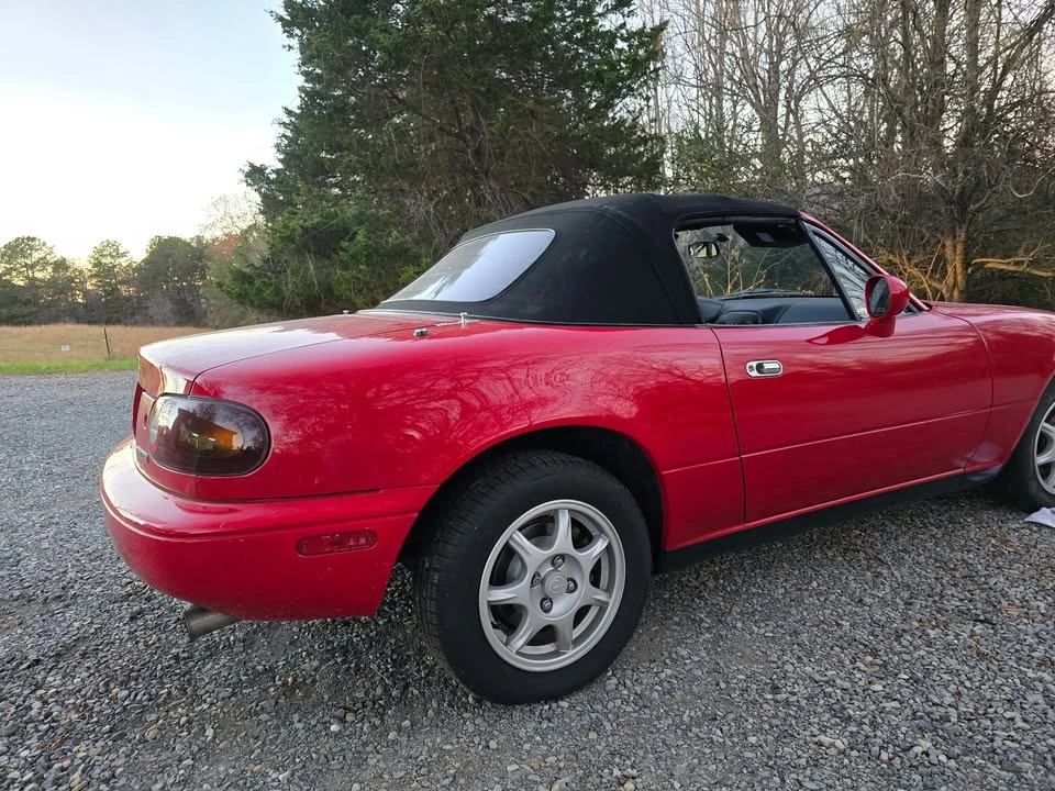 1997 Mazda NA MX-5 Miata - Image 9 of 19