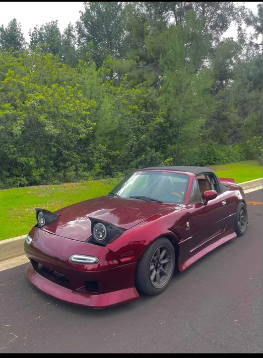 1997 Mazda NA MX-5 Miata - Image 9 of 10