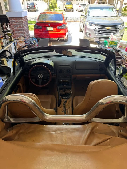 1997 Mazda NA MX-5 Miata - Image 4 of 8