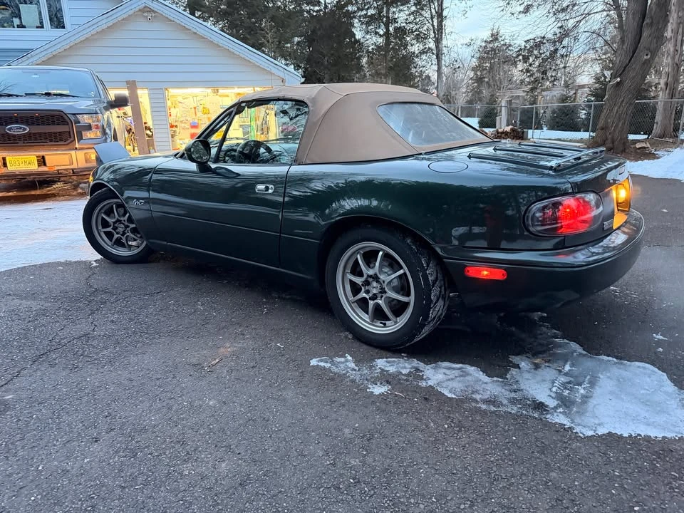 1997 Mazda NA MX-5 Miata - Image 6 of 13
