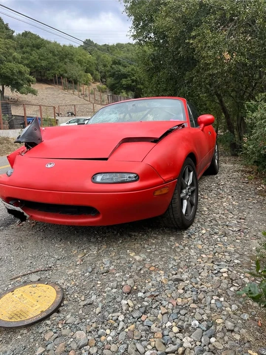 1997 Mazda NA MX-5 Miata - Image 4 of 17