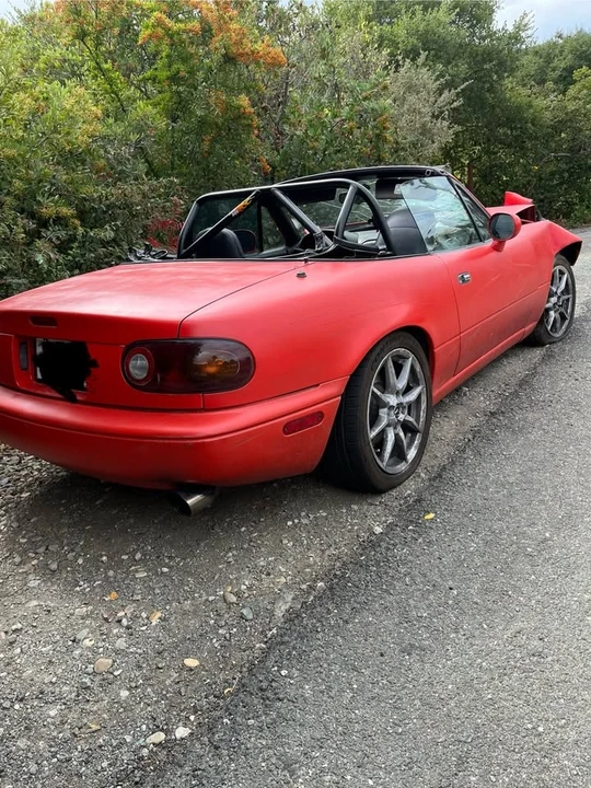 1997 Mazda NA MX-5 Miata - Image 9 of 17