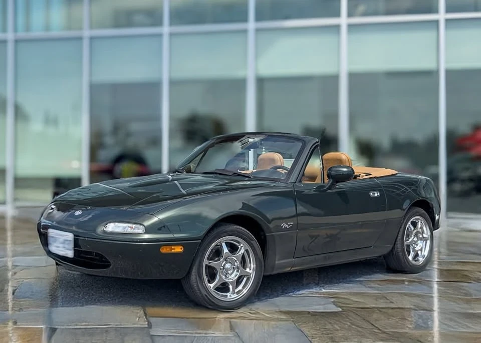 1997 Mazda NA MX-5 Miata - Image 2 of 17