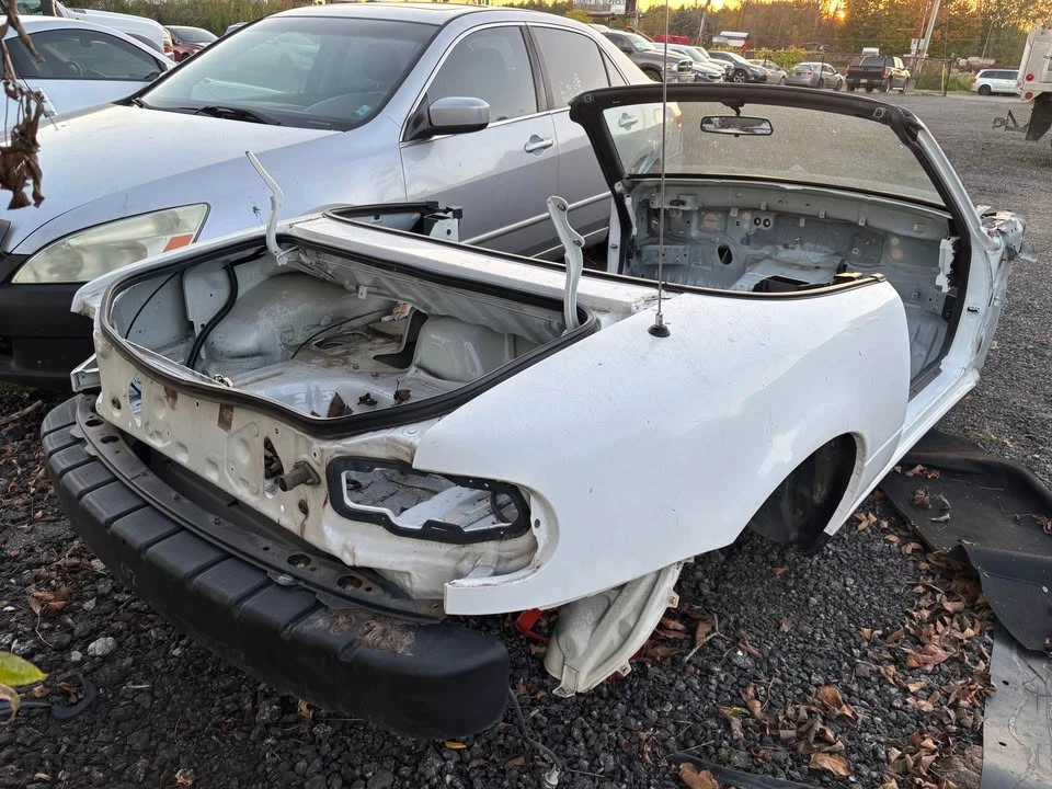 1997 Mazda NA MX-5 Miata - Image 13 of 15