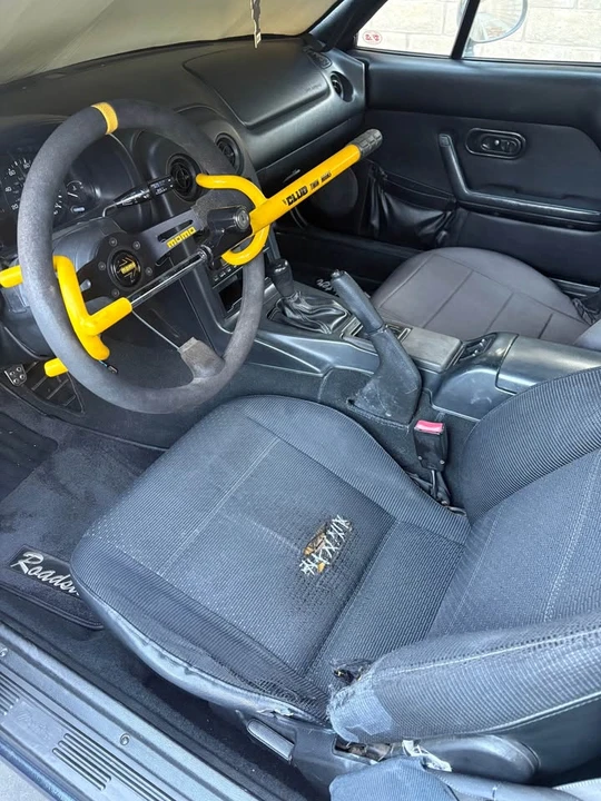 1997 Mazda NA MX-5 Miata - Image 8 of 9
