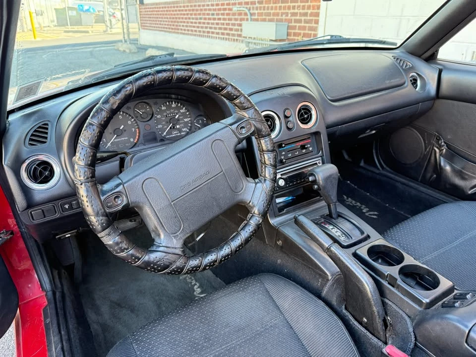 1997 Mazda NA MX-5 Miata - Image 10 of 17