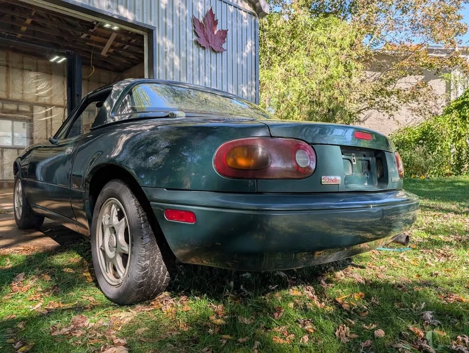 1997 Mazda NA MX-5 Miata - Image 6 of 18