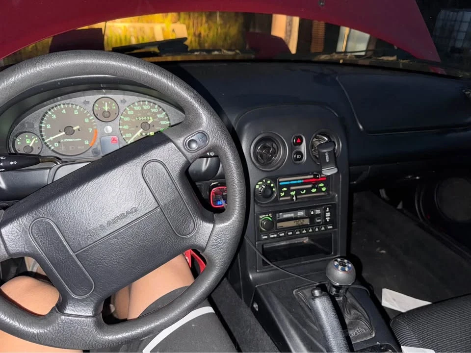 1997 Mazda NA MX-5 Miata - Image 6 of 9