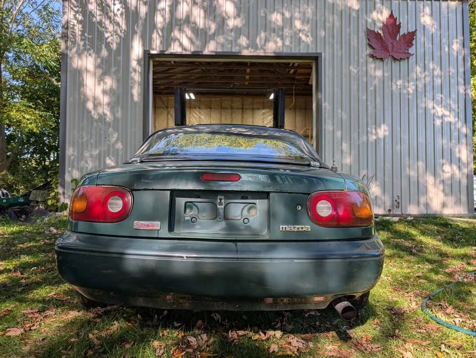 1997 Mazda NA MX-5 Miata - Image 5 of 18