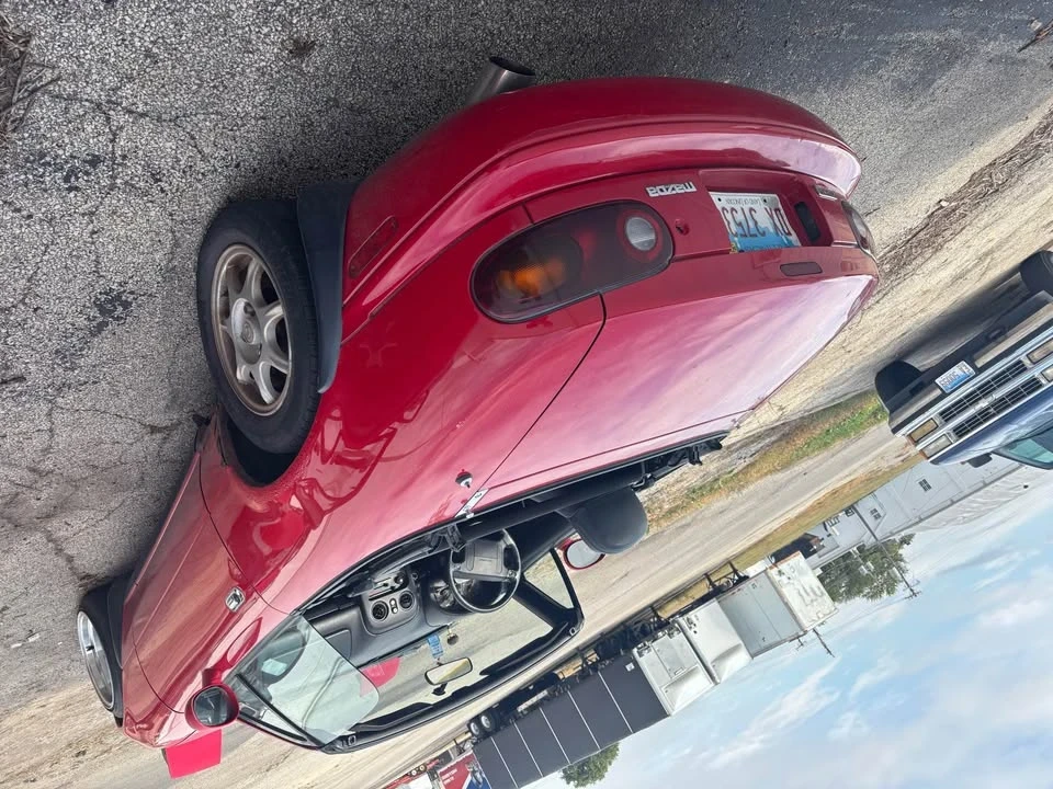 1997 Mazda NA MX-5 Miata - Image 5 of 7