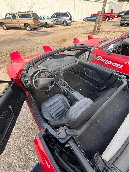 1997 Mazda NA MX-5 Miata - Image 3 of 7