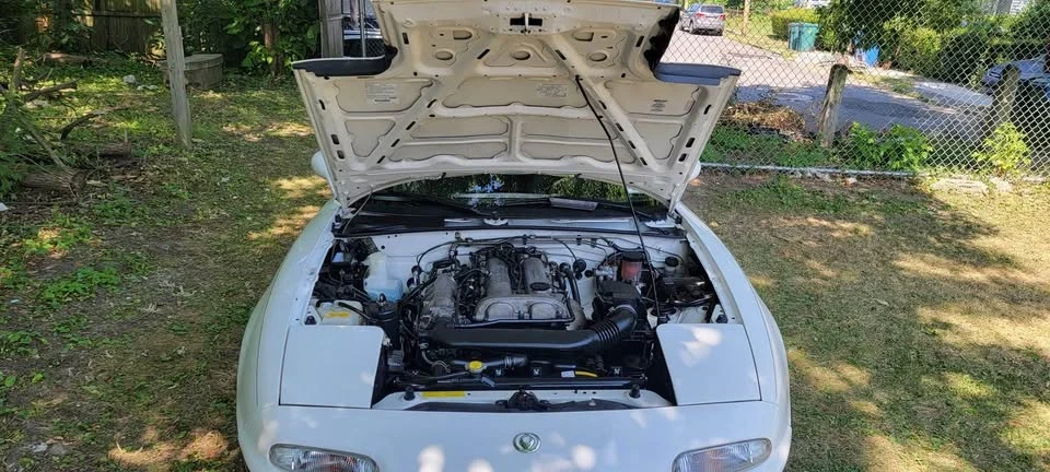1997 Mazda NA MX-5 Miata - Image 2 of 9