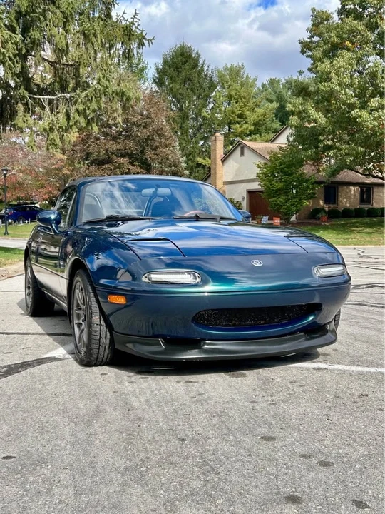 1997 Mazda NA MX-5 Miata - Image 5 of 17