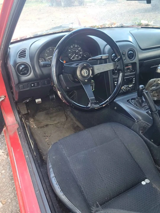 1997 Mazda NA MX-5 Miata - Image 2 of 3