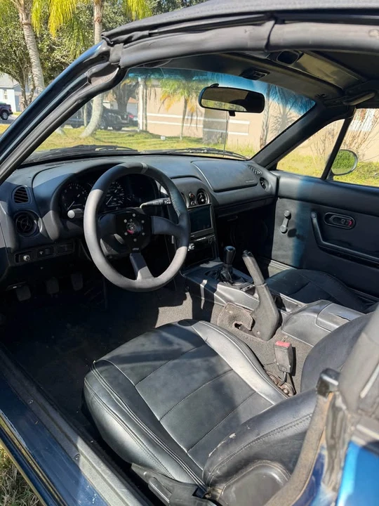 1997 Mazda NA MX-5 Miata - Image 7 of 12