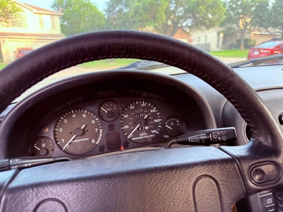 1997 Mazda NA MX-5 Miata - Image 7 of 12