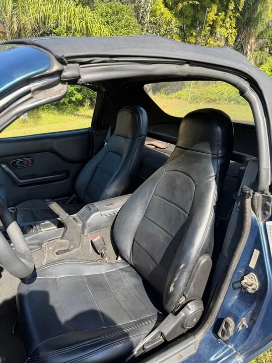 1997 Mazda NA MX-5 Miata - Image 10 of 12