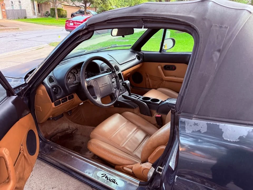 1997 Mazda NA MX-5 Miata - Image 8 of 12