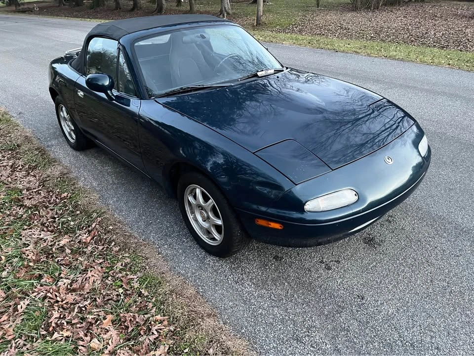1997 Mazda NA MX-5 Miata - Image 2 of 16