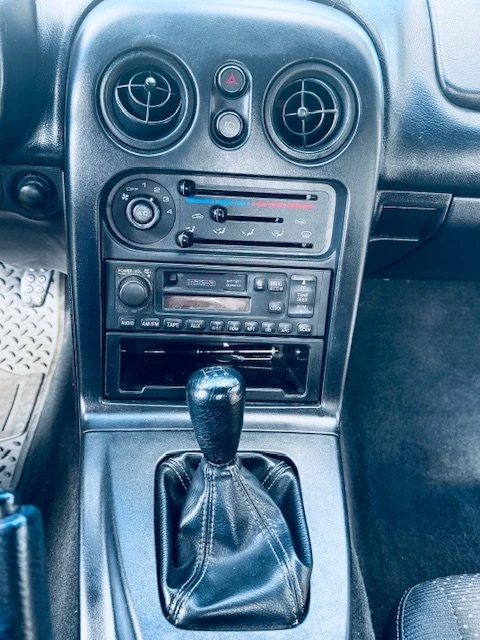 1997 Mazda NA MX-5 Miata - Image 13 of 20