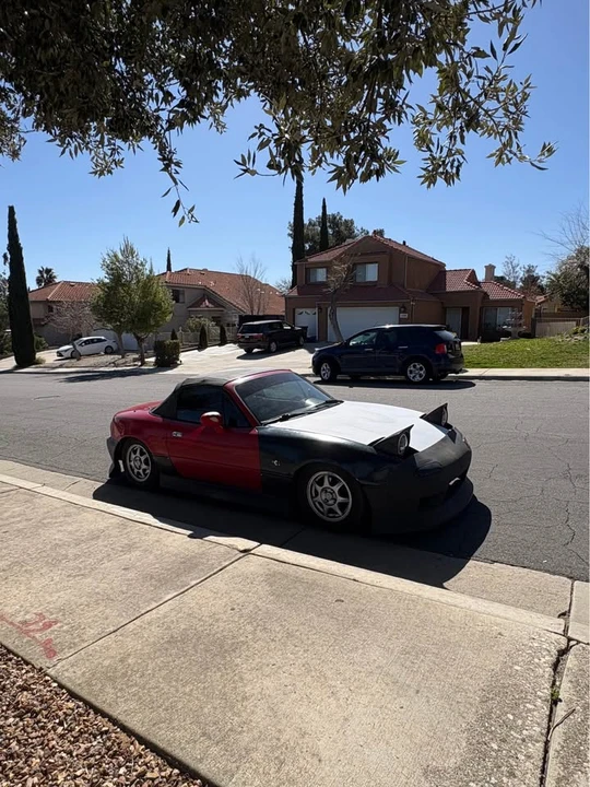 1997 Mazda NA MX-5 Miata - Image 5 of 10