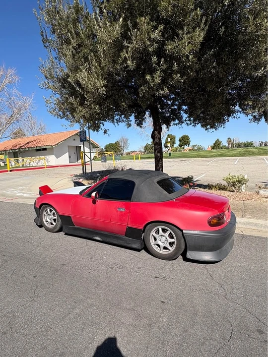 1997 Mazda NA MX-5 Miata - Image 2 of 10