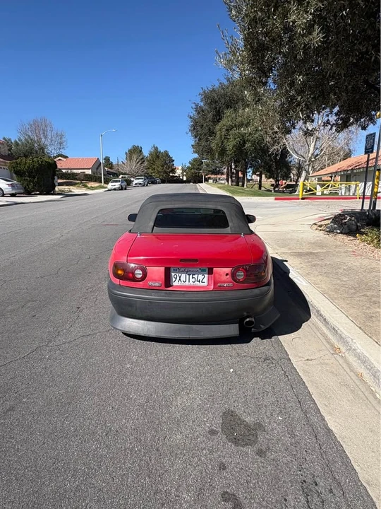 1997 Mazda NA MX-5 Miata - Image 7 of 10
