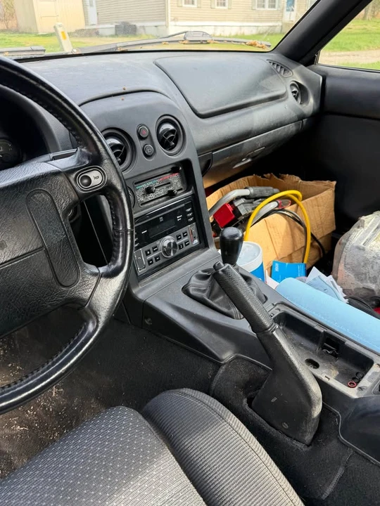 1997 Mazda NA MX-5 Miata - Image 4 of 8