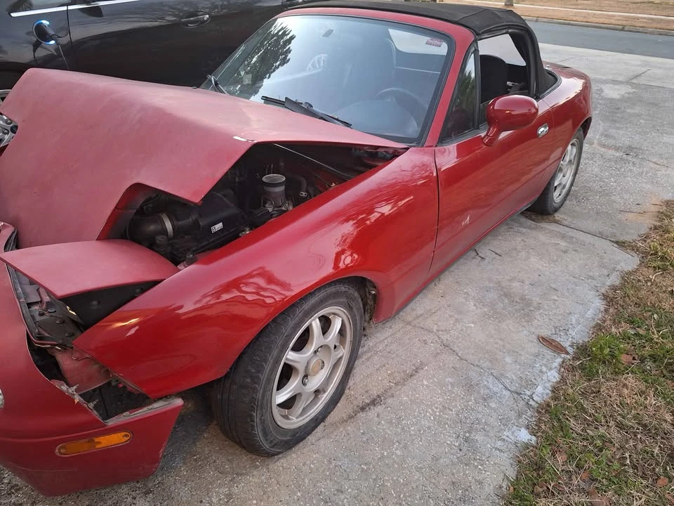 1997 Mazda NA MX-5 Miata - Image 2 of 18