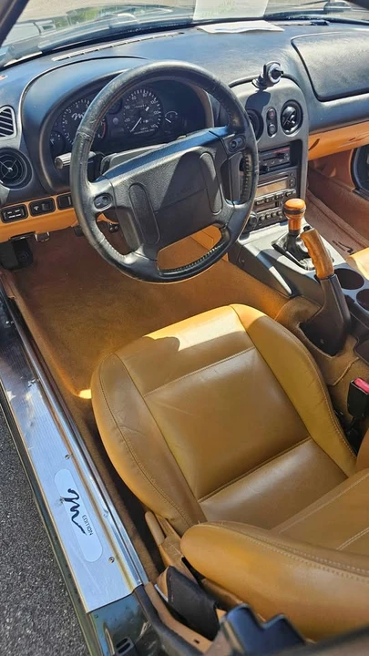 1997 Mazda NA MX-5 Miata - Image 7 of 11