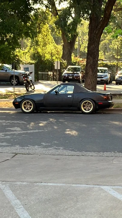 1997 Mazda NA MX-5 Miata - Image 4 of 4