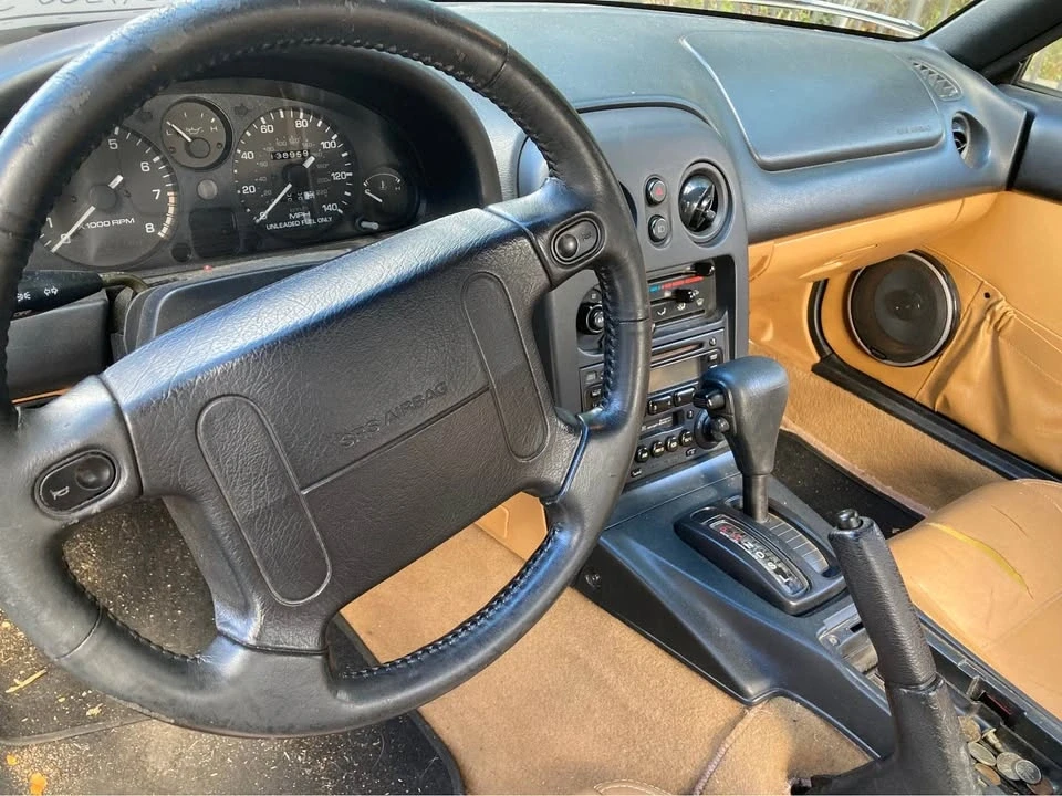 1997 Mazda NA MX-5 Miata - Image 7 of 8