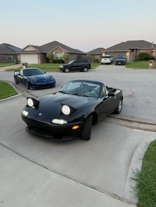 1997 Mazda NA MX-5 Miata - Image 6 of 9