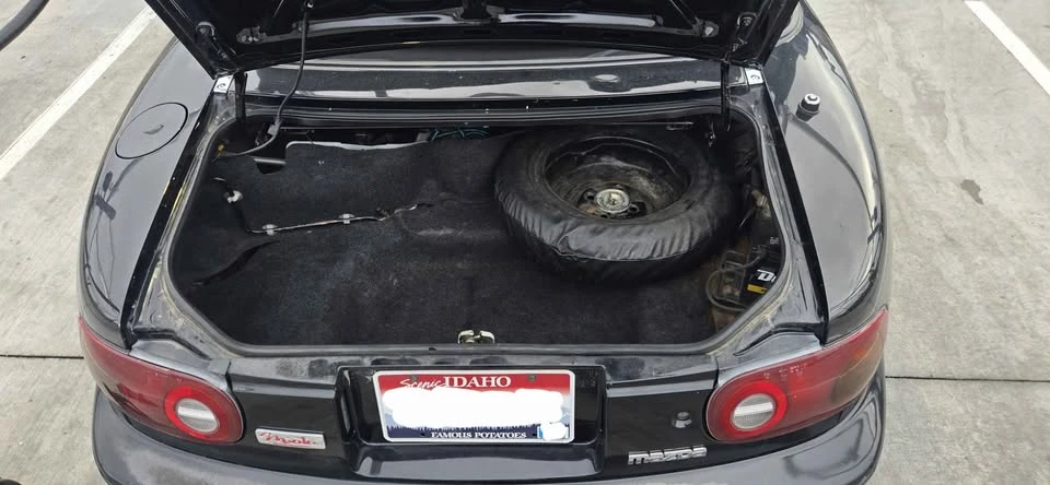 1997 Mazda NA MX-5 Miata - Image 11 of 12