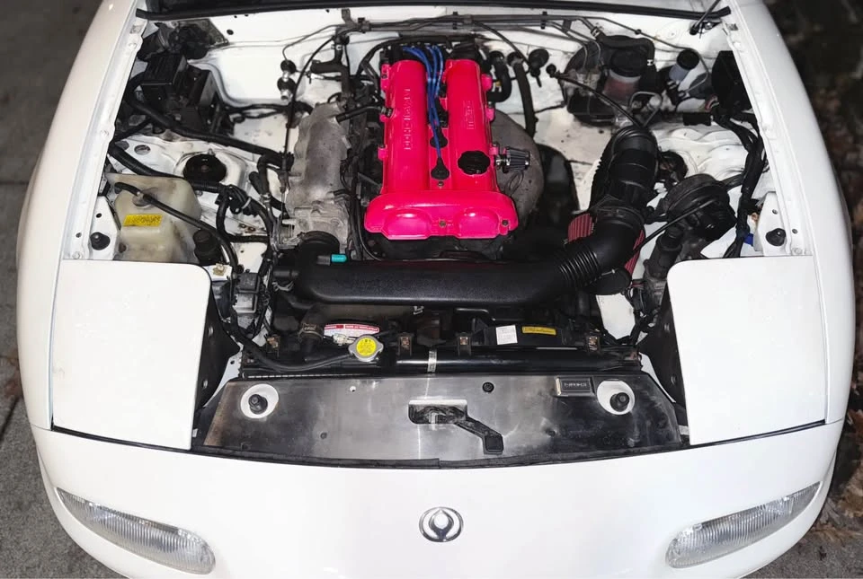 1997 Mazda NA MX-5 Miata - Image 9 of 11