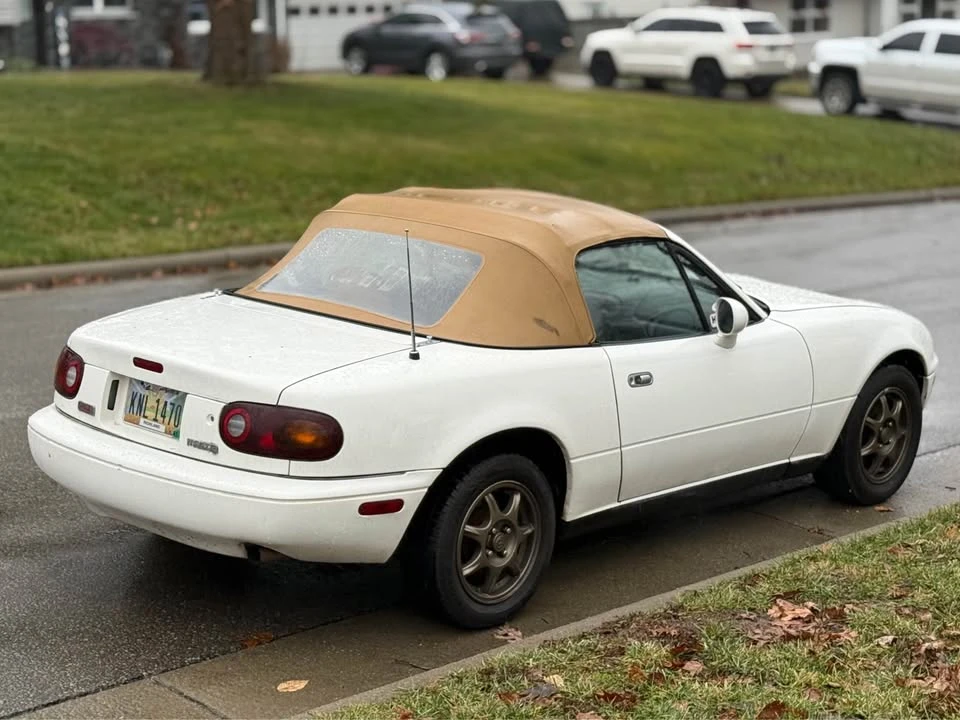 1997 Mazda NA MX-5 Miata - Image 11 of 11