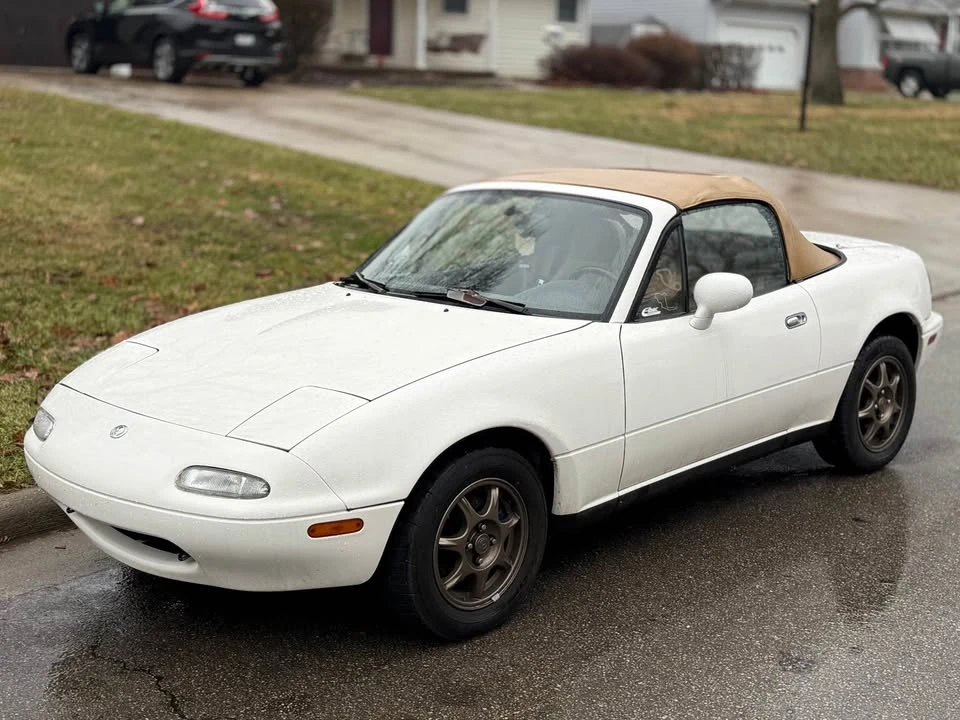 1997 Mazda NA MX-5 Miata - Image 10 of 11
