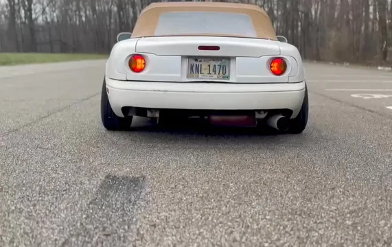 1997 Mazda MX-5 Miata Base