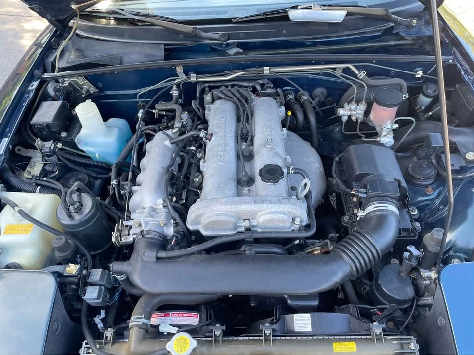 1997 Mazda NA MX-5 Miata - Image 9 of 11