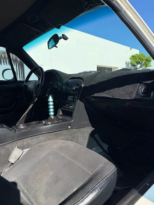 1997 Mazda NA MX-5 Miata - Image 8 of 8